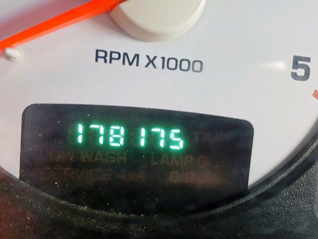 3D7KU28633G772760 - 2003 DODGE RAM 2500 S თეთრი ფოტო 8