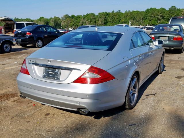 WDDDJ7CB3BA172885 - 2011 MERCEDES-BENZ CLS 550 SILVER photo 4