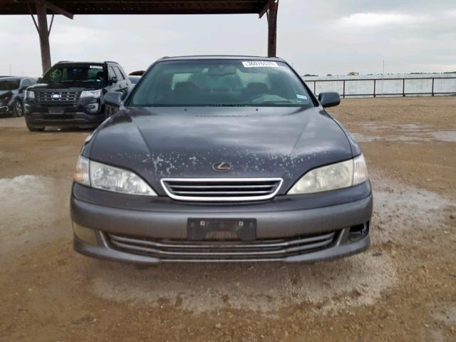 JT8BF28G4Y0257368 - 2000 LEXUS ES 300 GRAY photo 9