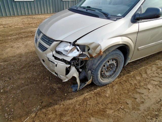 2D8GP44L75R400027 - 2005 DODGE GRAND CARAVAN SXT  photo 9