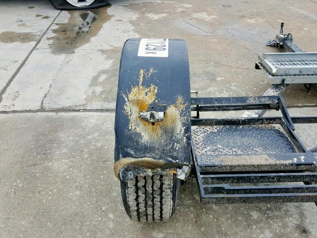 154315 - 2015 MISC CAR TRL Schwarz Foto 7