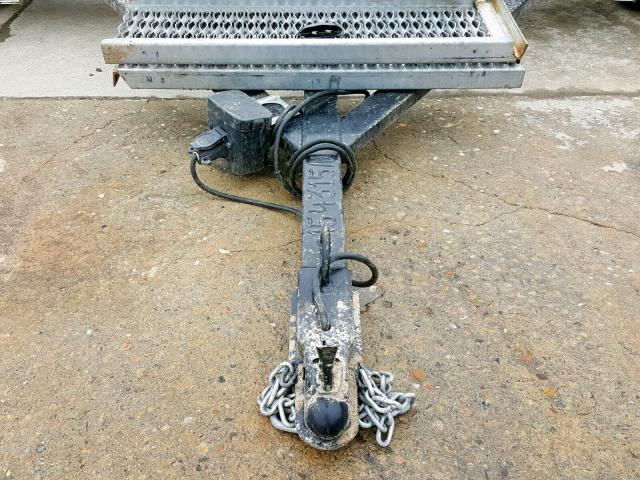 154315 - 2015 MISC CAR TRL Schwarz Foto 8