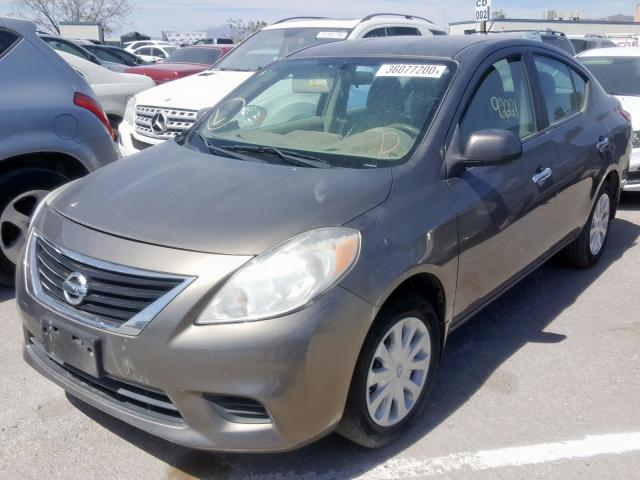 3N1CN7AP2CL882267 - 2012 NISSAN VERSA S  photo 2