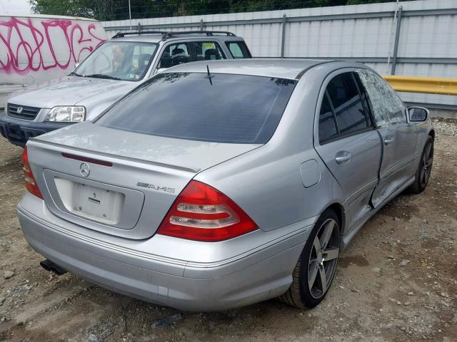 WDBRF65J54F483500 - 2004 MERCEDES-BENZ C 32 AMG K GRAY photo 4