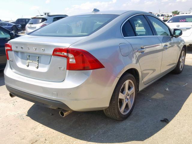 YV1612FS9D1232988 - 2013 VOLVO S60 T5 SILVER photo 4