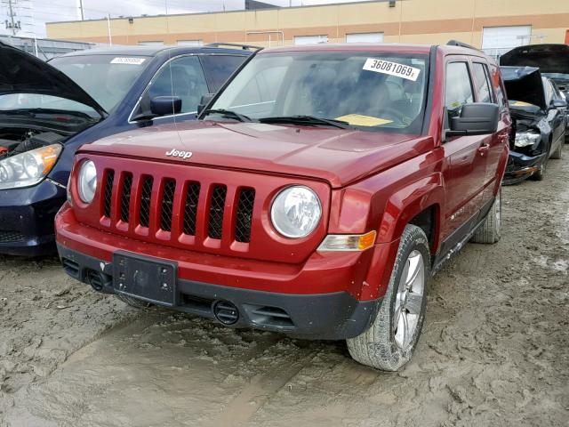 1C4NJPAB7CD620806 - 2012 JEEP PATRIOT RED photo 2