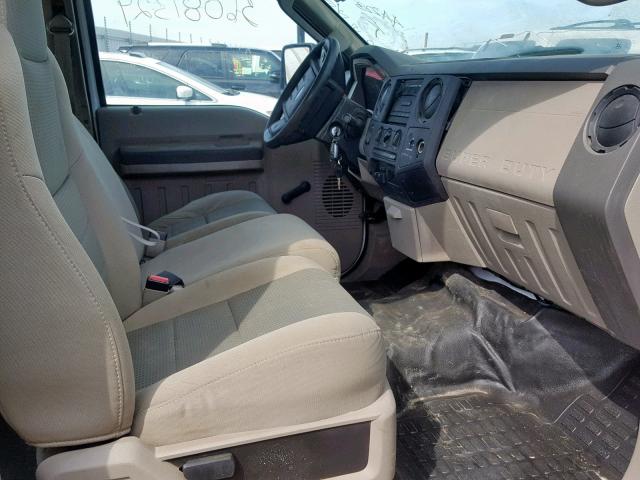 1FTSX21598EE25919 - 2008 FORD F250 SUPER WHITE photo 5