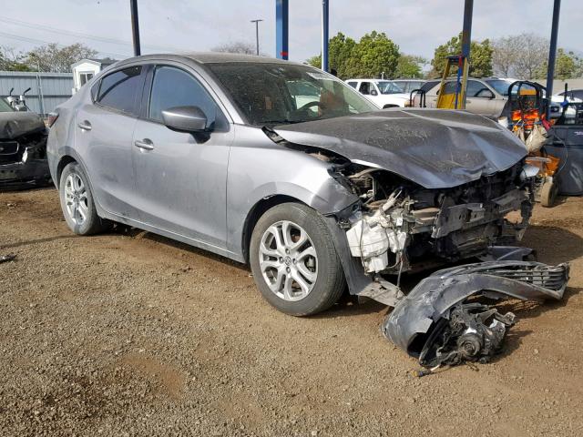 3MYDLBZV9GY122179 - 2016 TOYOTA SCION IA GRAY photo 1