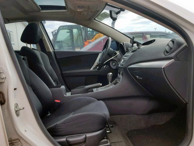 JM1BL1S63A1223104 - 2010 MAZDA 3 S WHITE photo 5