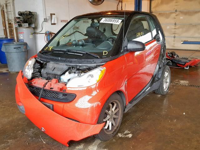 WMEEJ31X59K298810 - 2009 SMART FORTWO PUR RED photo 2