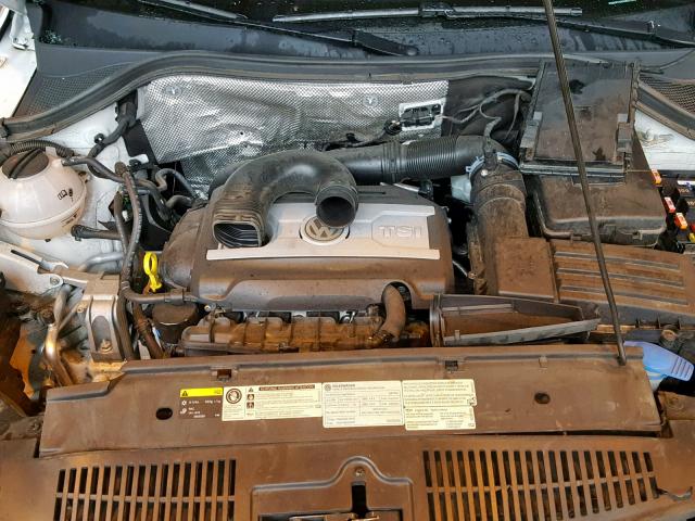 WVGUV7AX0HK022969 - 2017 VOLKSWAGEN TIGUAN SPO თეთრი ფოტო 7
