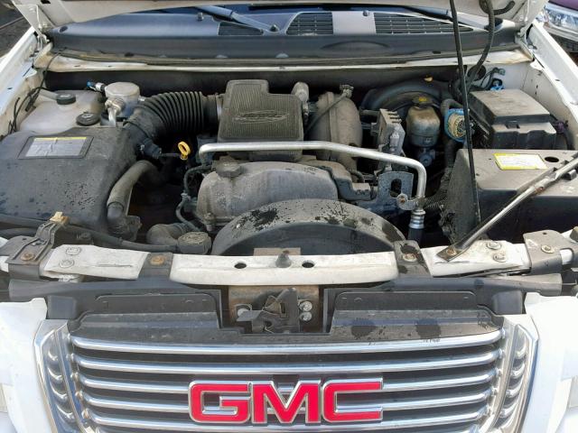 1GKDT13S882261165 - 2008 GMC ENVOY WHITE photo 7