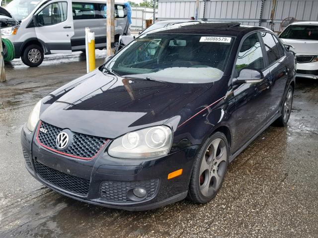 3VWDJ71KX8M074233 - 2008 VOLKSWAGEN GLI შავი ფოტო 2