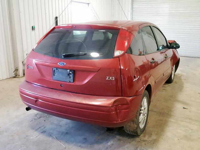 3FAFP37303R180016 - 2003 FORD FOCUS ZX5 MAROON photo 4