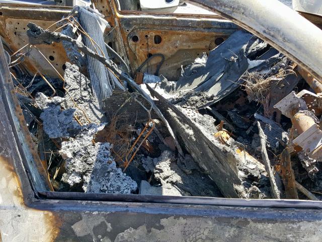 3VWSA29M0YM069560 - 2000 VOLKSWAGEN JETTA GLS BURN photo 5