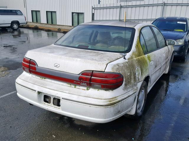 1G3NG52M9W6307297 - 1998 OLDSMOBILE CUTLASS GL WHITE photo 4