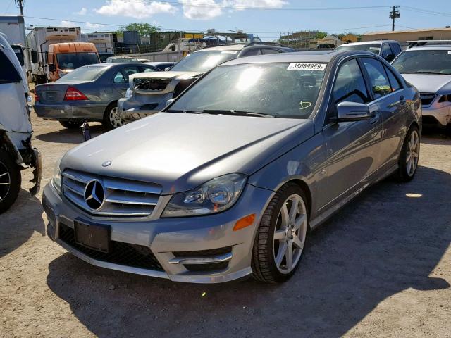 WDDGF4HB7CR197572 - 2012 MERCEDES-BENZ C 250 SILVER photo 2