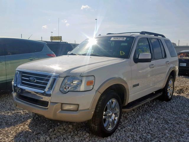 1FMEU74E58UA29647 - 2008 FORD EXPLORER E WHITE photo 2