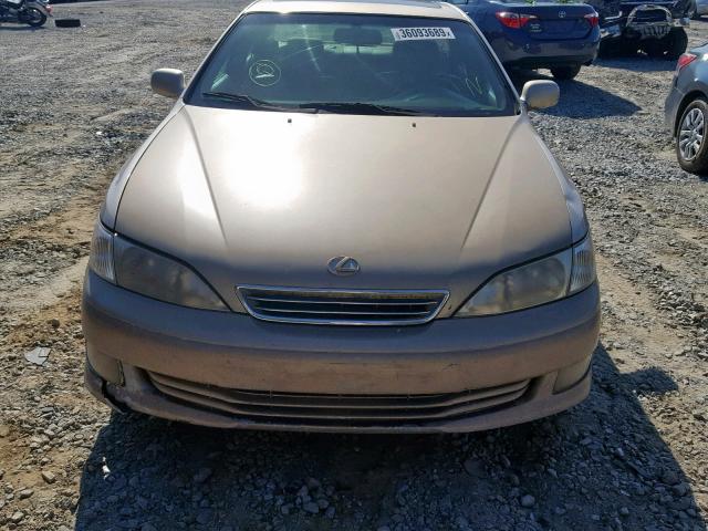 JT8BF28G310290951 - 2001 LEXUS ES 300 GOLD photo 9