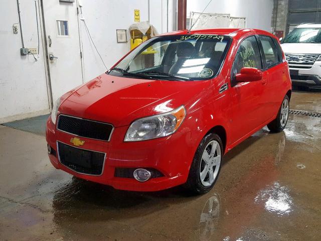 KL1TG66E59B381903 - 2009 CHEVROLET AVEO LT RED photo 2