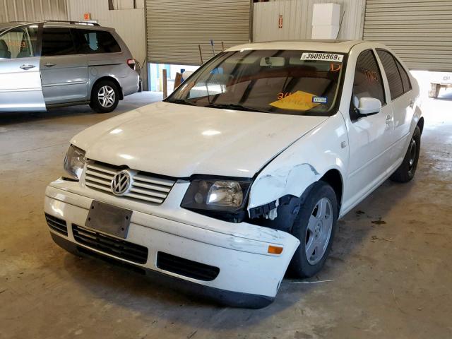 3VWSC29M0YM170155 - 2000 VOLKSWAGEN JETTA GLS WHITE photo 2