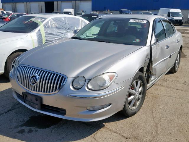 2G4WD582181241515 - 2008 BUICK LACROSSE C SILVER photo 2