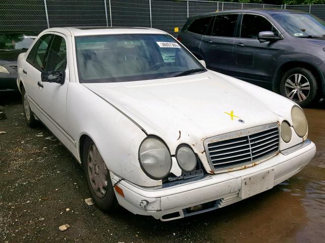 WDBJF55F4VJ030597 - 1997 MERCEDES-BENZ E 320 WHITE photo 1