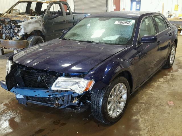 2C3CCAAG4EH309435 - 2014 CHRYSLER 300 BLUE photo 2