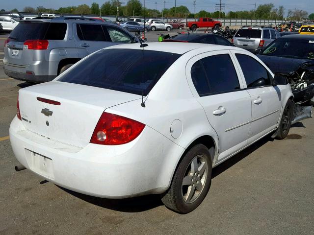 1G1AL58F887299668 - 2008 CHEVROLET COBALT LT WHITE photo 4