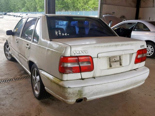 YV1LS5577W1491478 - 1998 VOLVO S70 WHITE photo 3