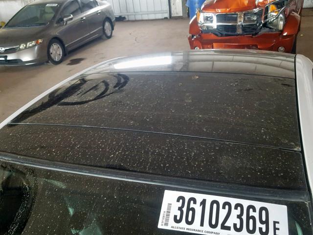 JTKDE167760123826 - 2006 TOYOTA SCION TC WHITE photo 9