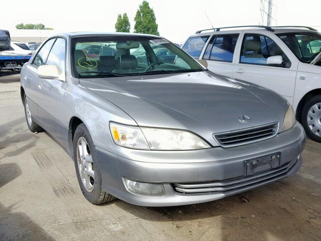 JT8BF28G2Y5084758 - 2000 LEXUS ES 300 SILVER photo 1