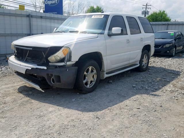 1GKEK63U52J318778 - 2002 GMC DENALI WHITE photo 2