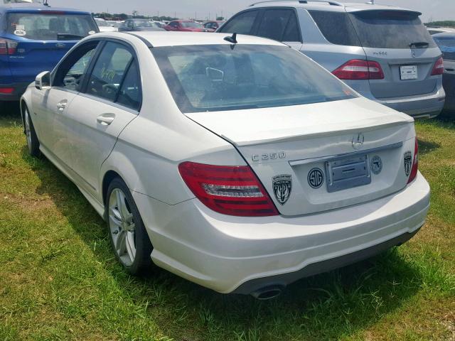 WDDGF4HB3CR239798 - 2012 MERCEDES-BENZ C 250 WHITE photo 3