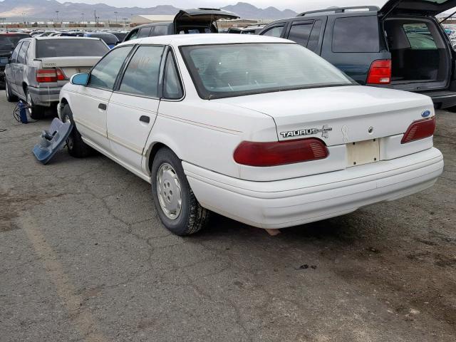 1FACP5243PA136414 - 1993 FORD TAURUS GL WHITE photo 3