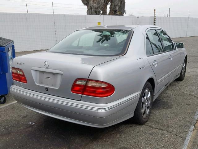 WDBJF65J42B485529 - 2002 MERCEDES-BENZ E 320 SILVER photo 4