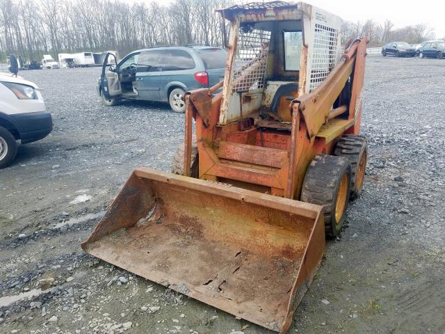 3175 - 1990 GEHL SKIDLOADER  photo 2