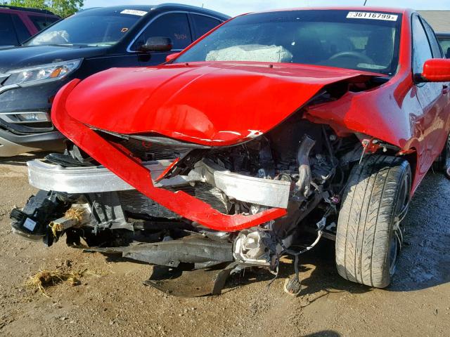 1C3CDFBA1GD652580 - 2016 DODGE DART SXT RED photo 9