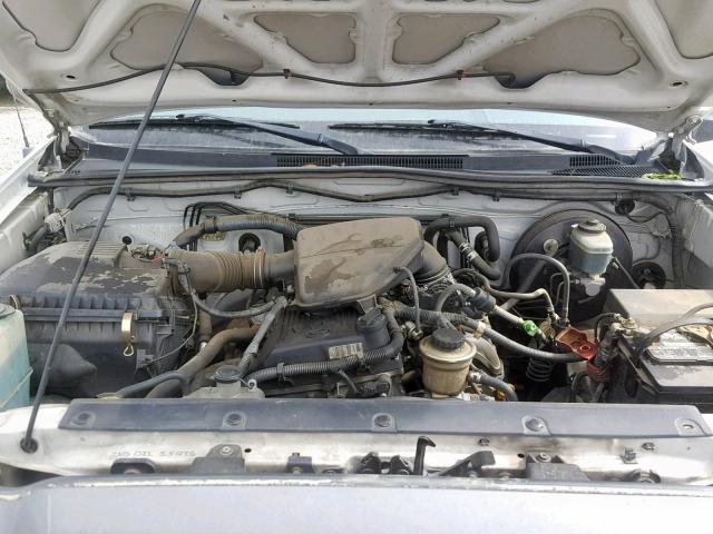 5TENX22N45Z027943 - 2005 TOYOTA TACOMA WHITE photo 7