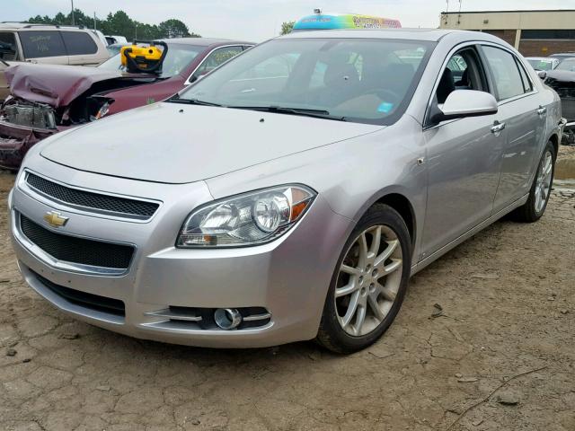 1G1ZK57798F163717 - 2008 CHEVROLET MALIBU LTZ 银色 照片 2