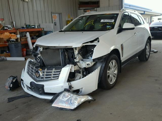 3GYFNCE33DS636159 - 2013 CADILLAC SRX LUXURY WHITE photo 2