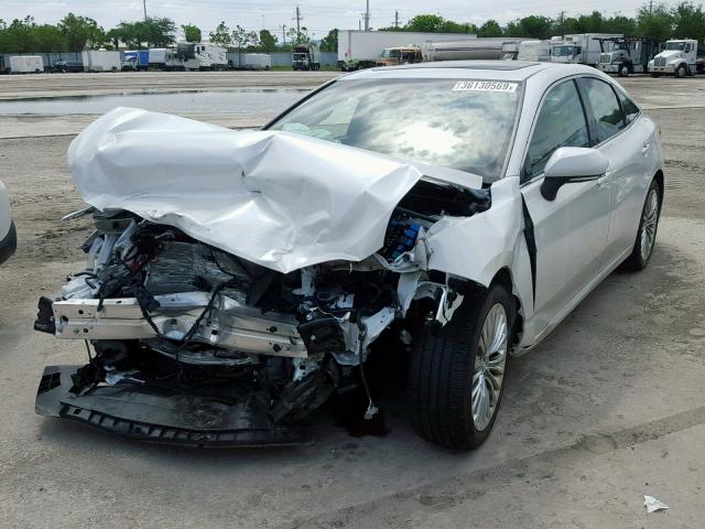 4T1BZ1FB6KU015218 - 2019 TOYOTA AVALON XLE WHITE photo 2