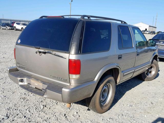 1GNCS13W5YK188020 - 2000 CHEVROLET BLAZER TAN photo 4