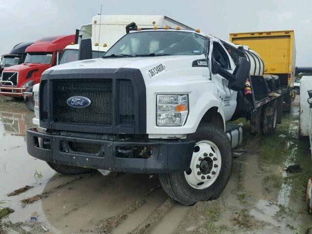 1FDNF6DC9GDA01948 - 2016 FORD F650 SUPER WHITE photo 2