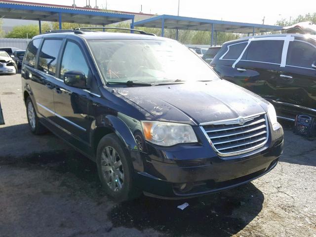 2A4RR8DX4AR442817 - 2010 CHRYSLER TOWN & COU BLACK photo 1