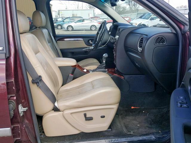 1GKDT13S762248839 - 2006 GMC ENVOY MAROON photo 5