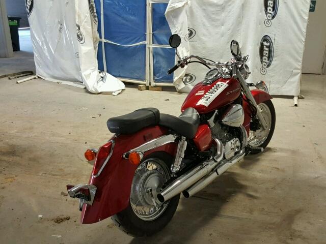 JH2RC5001FK200580 - 2015 HONDA VT750 C RED photo 4