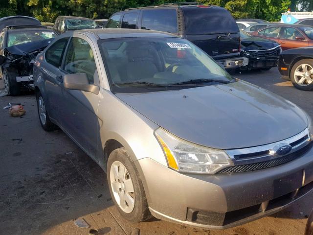 1FAHP32N18W286268 - 2008 FORD FOCUS S/SE GRAY photo 1