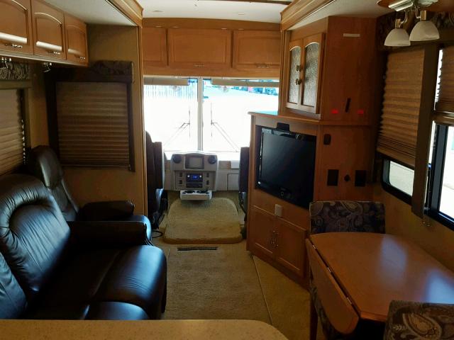 5B4MPA7G673425193 - 2007 WORKHORSE CUSTOM CHASSIS MOTORHOME TAN photo 9