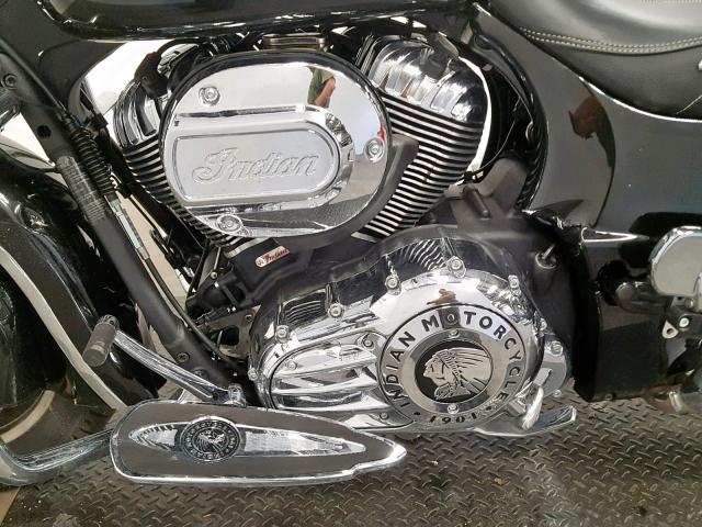 56KTHAAA2K3372955 - 2019 INDIAN MOTORCYCLE CO. SPRINGFIEL BLACK photo 6